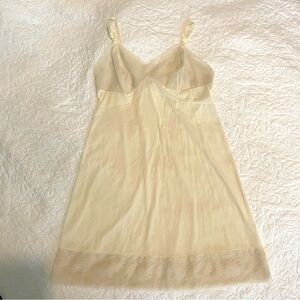 Vintage Ivory Cream Vanity Fair Full Midi Lace Slip with Adjustable Straps